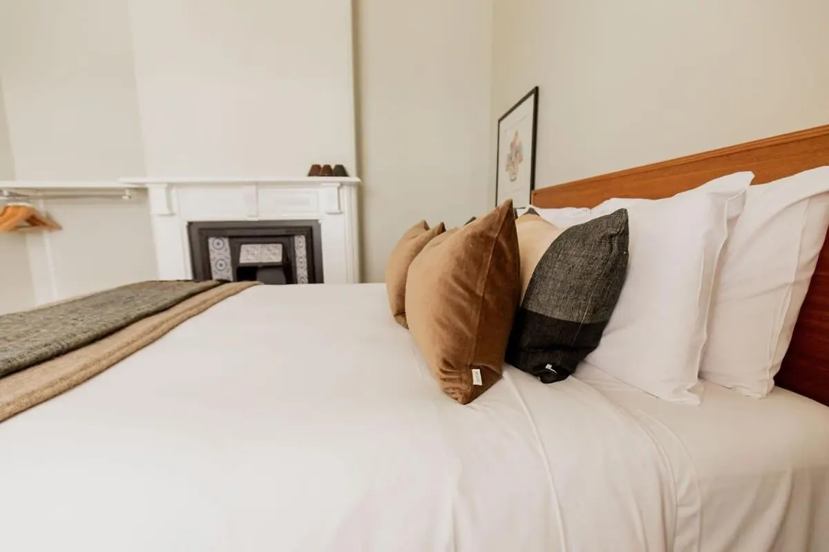 'Wietenah' - Perfectly Renovated Historic Cottage Χόμπαρτ Σπίτι διακοπών