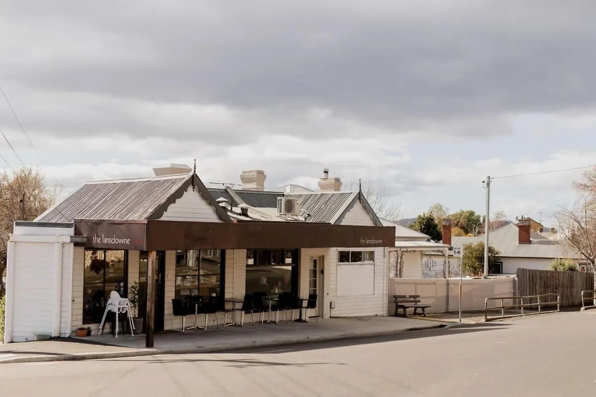 Holiday home 'Wietenah' - Perfectly Renovated Historic Cottage Hobart